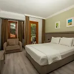 Pine Valley Отель Олудениз