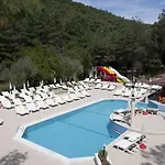 Pine Valley Отель Олудениз