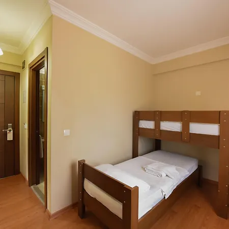 Szálloda Pine Valley 4*