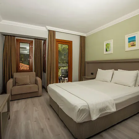 بن فالي أولودينيز 4*