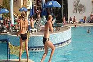 بن فالي أولودينيز فندق 4*