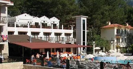 بن فالي أولودينيز 4*