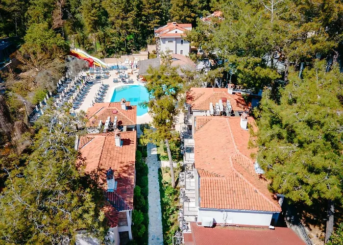 Pine Valley Szálloda 4*