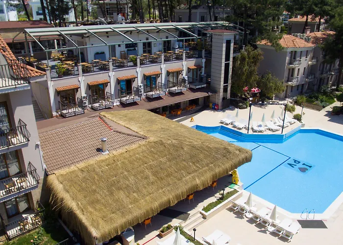 Hotell Pine Valley 4*