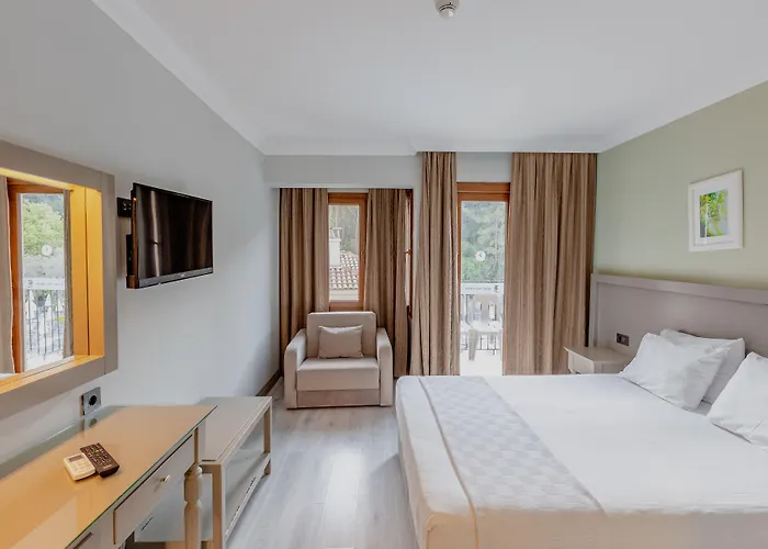 Pine Valley Szálloda Oludeniz